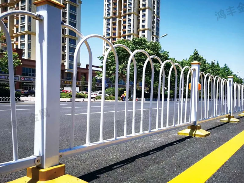 PVC道路護(hù)欄